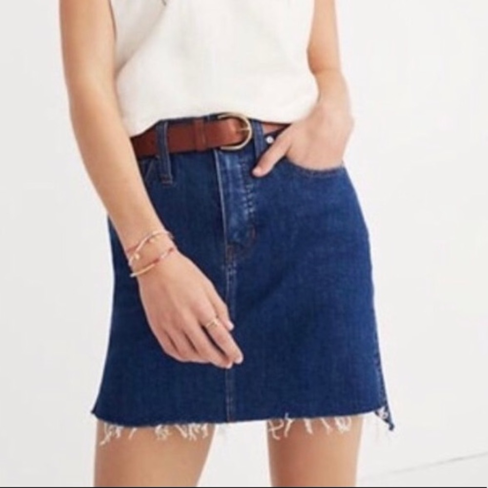 Madewell jean skirt frayed bottom